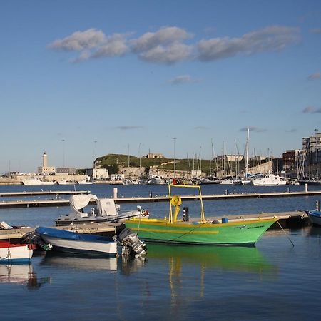 Aparthotel La Rotonda Sul Mare Vieste Esterno foto