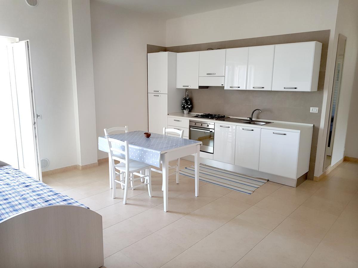 Aparthotel La Rotonda Sul Mare Vieste Esterno foto