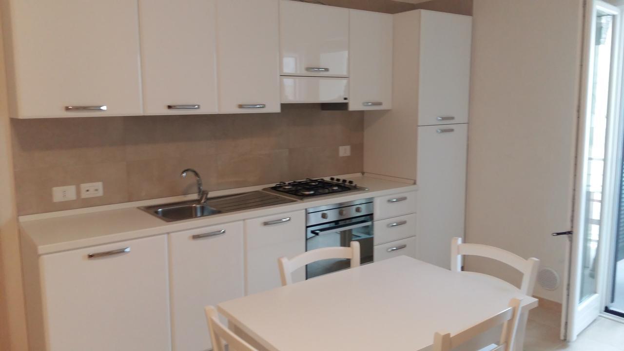 Aparthotel La Rotonda Sul Mare Vieste Esterno foto